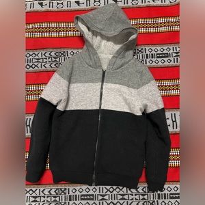 Cozy, Super Warm Colorblock Fleece - Size Small